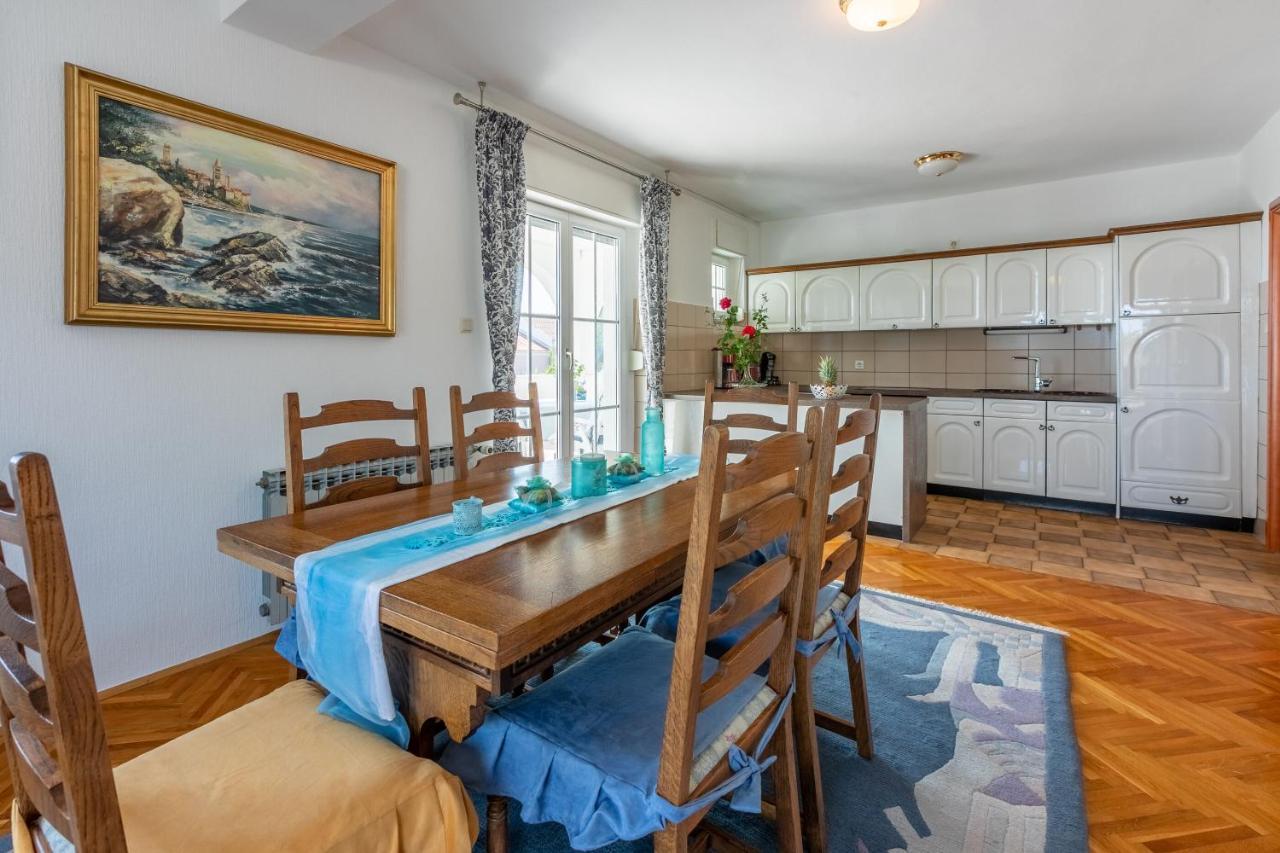 Apartments Vila Antula Banjol Екстер'єр фото