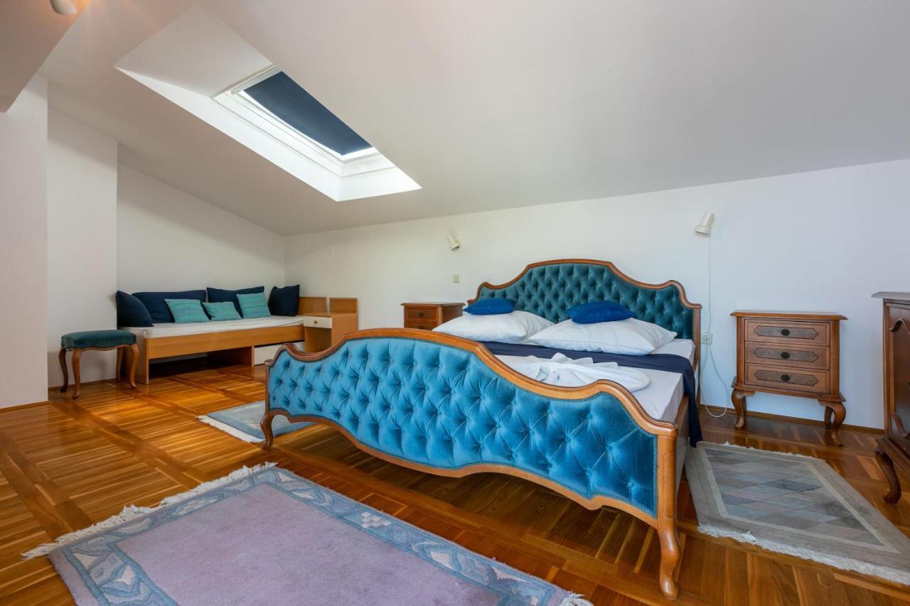 Apartments Vila Antula Banjol Екстер'єр фото
