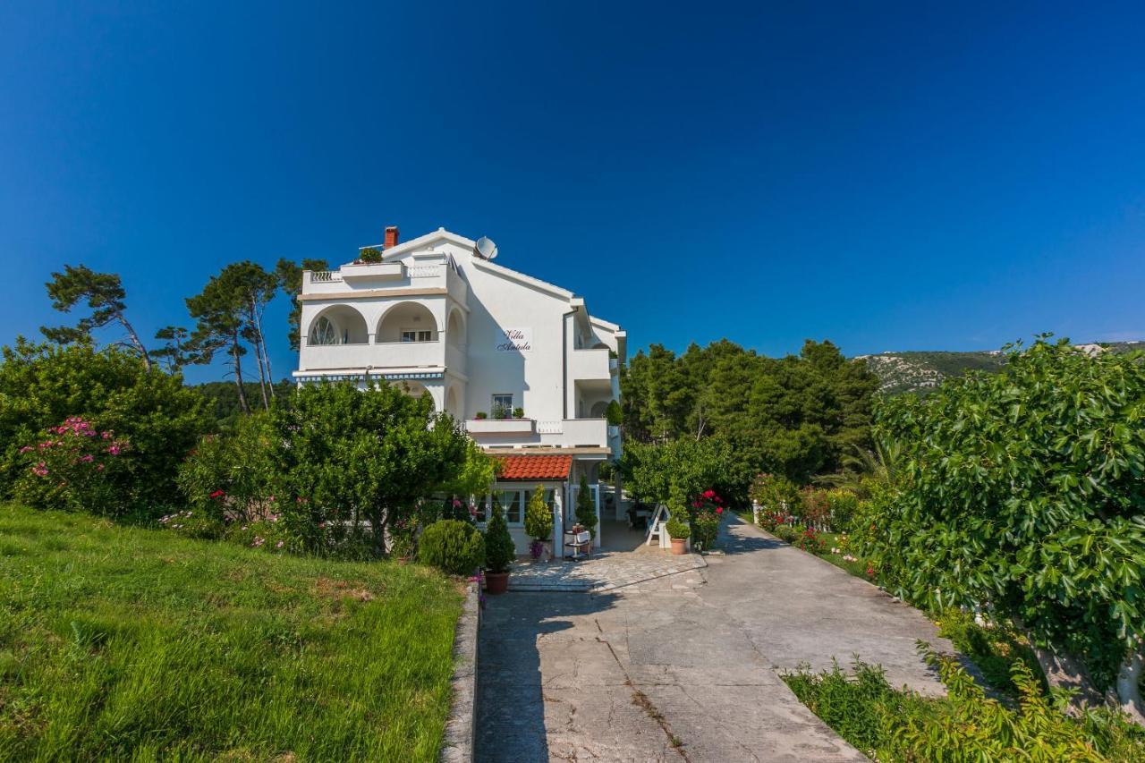 Apartments Vila Antula Banjol Екстер'єр фото