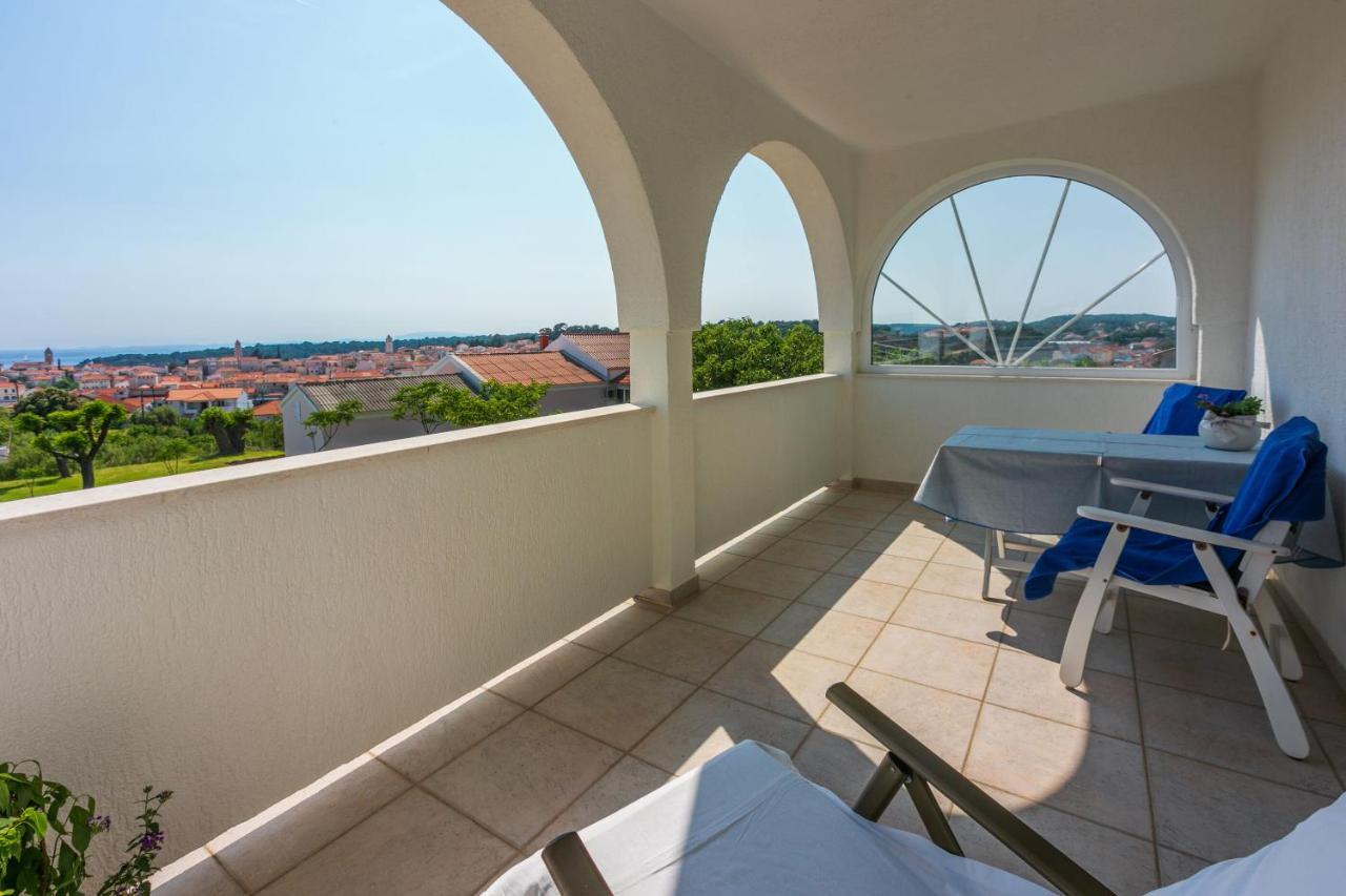 Apartments Vila Antula Banjol Екстер'єр фото