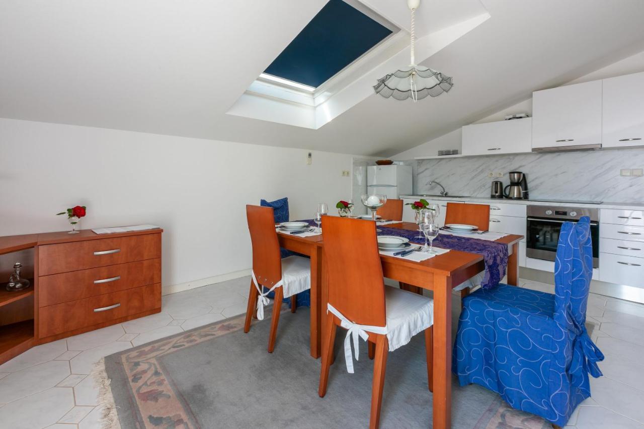 Apartments Vila Antula Banjol Екстер'єр фото