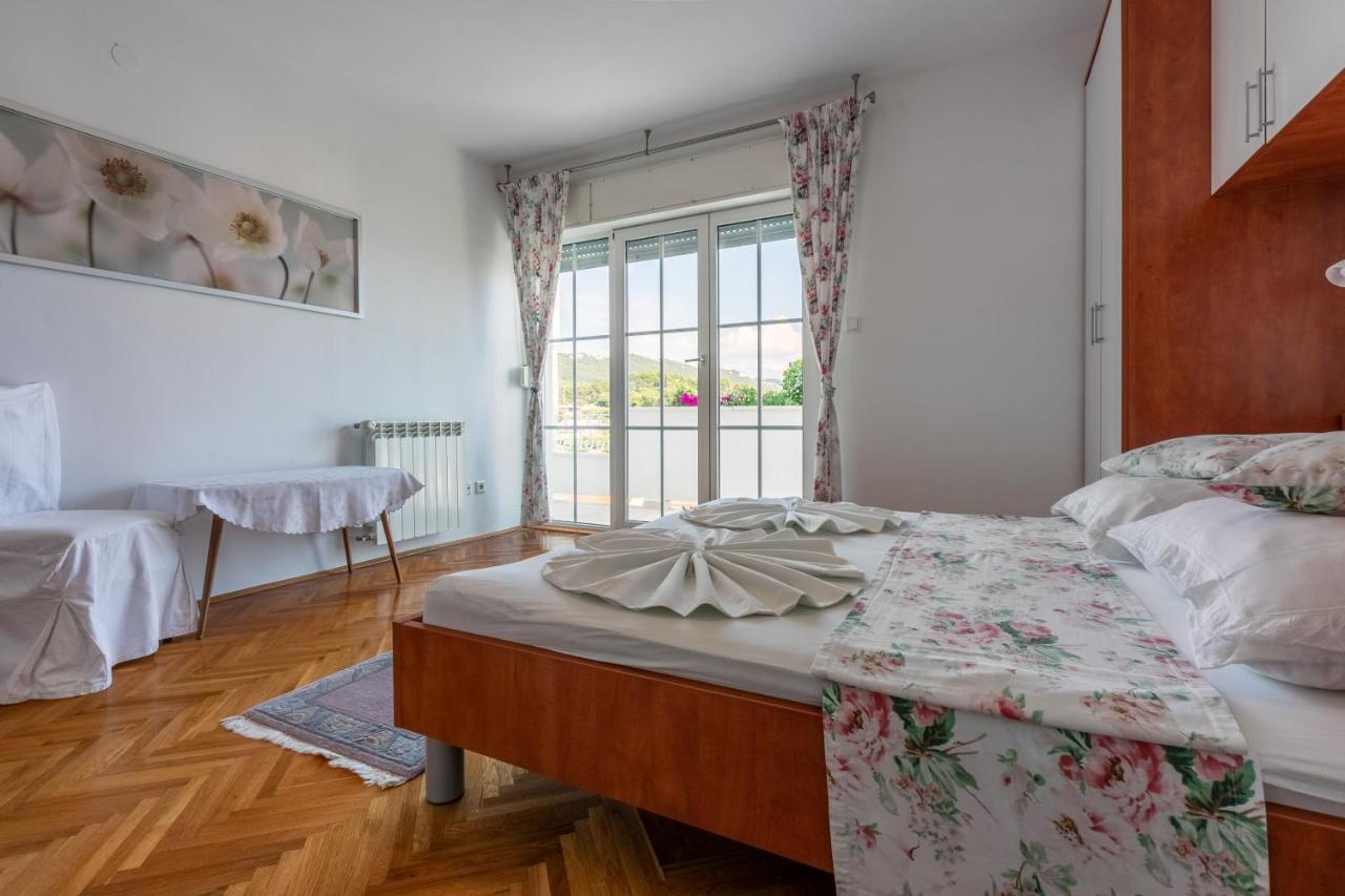 Apartments Vila Antula Banjol Екстер'єр фото