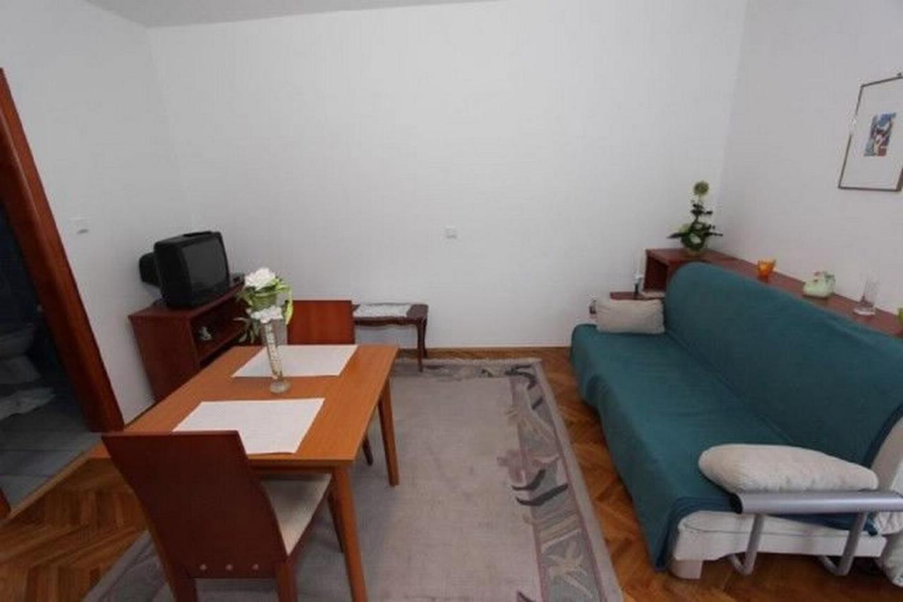Apartments Vila Antula Banjol Екстер'єр фото